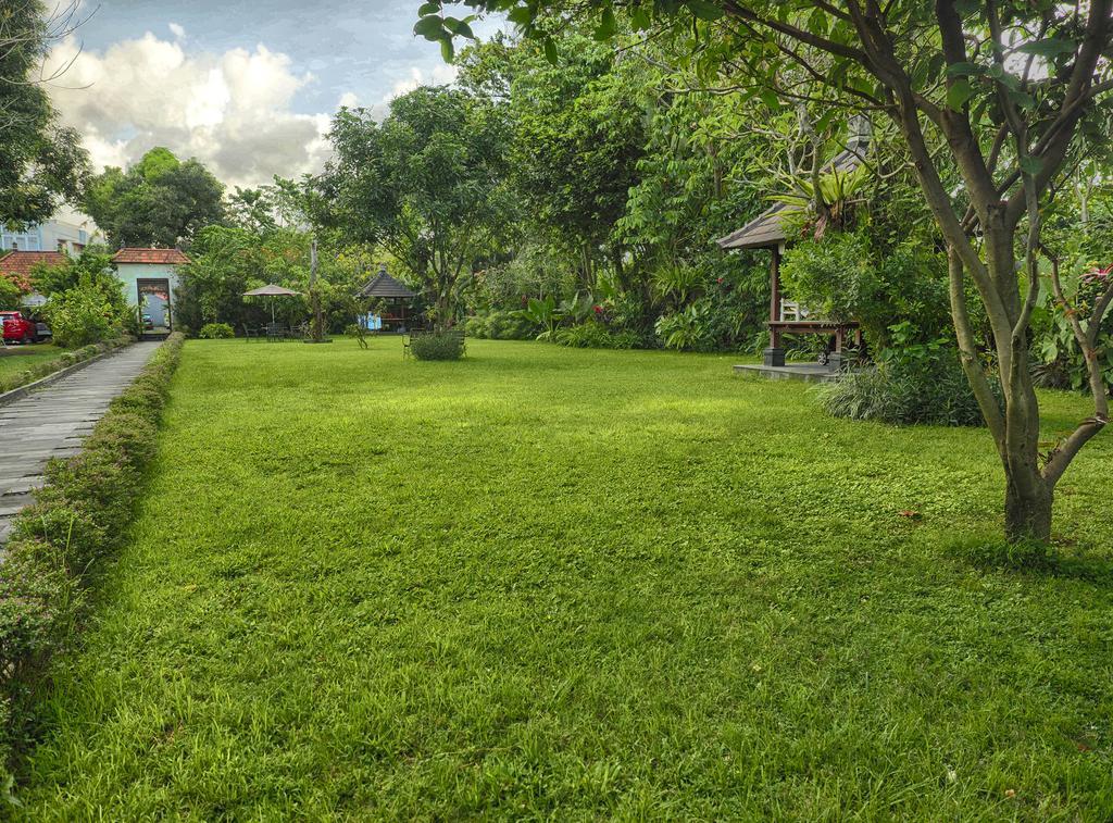 Garden Villas Σεμινιάκ Εξωτερικό φωτογραφία